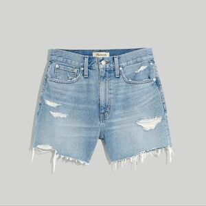 Madewell Cotton The Momjean Distressed Raw Hem Denim in Lansdale Wash Short NWOT